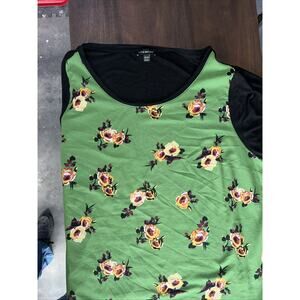 Lane Bryant Top Blouse Women's 22,/24 ,Rayon , Spandex,25 Inch Of Armp To Armp